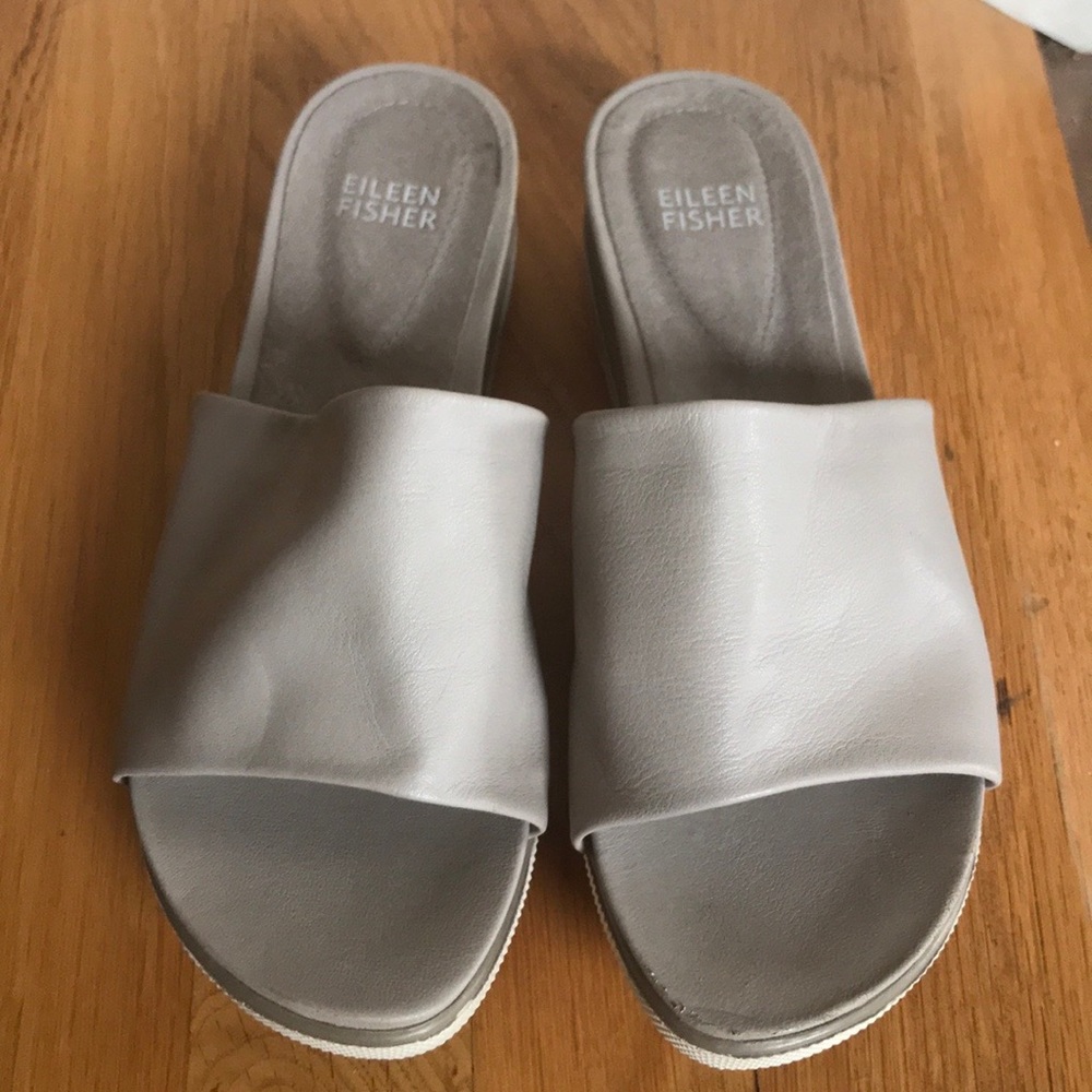 Eileen fisher scout sandals  size 6